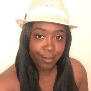 Meet your Posher, Ashlea